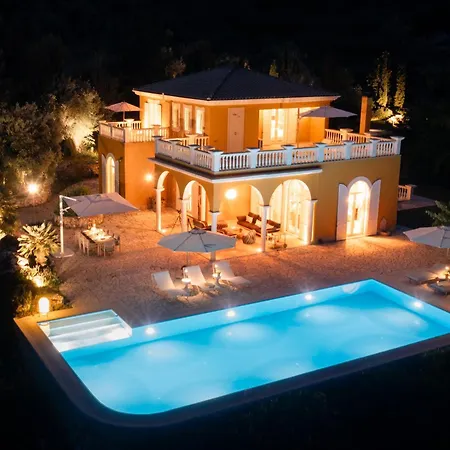 Kronos Estate Lefkada - 5 Star Luxury Villa Mikros Gialos