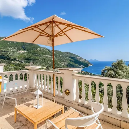 Kronos Estate Lefkada - 5 Star Luxury Mikros Gialos