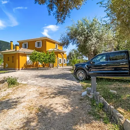Kronos Estate Lefkada - 5 Star Luxury Villa Mikros Gialos