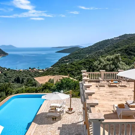 Kronos Estate Lefkada - 5 Star Luxury Mikros Gialos